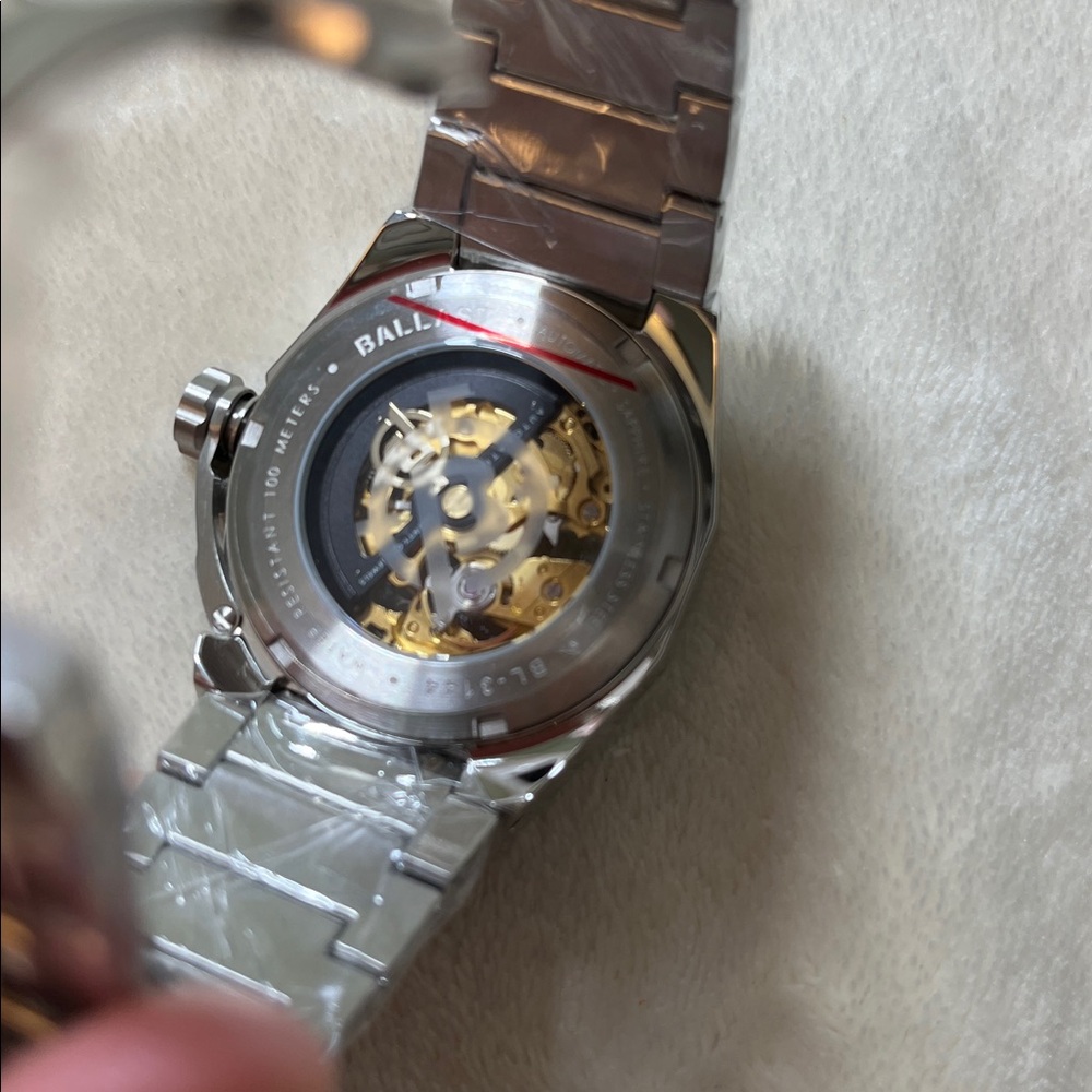 Ballast Watch - Picture 6 of 10
